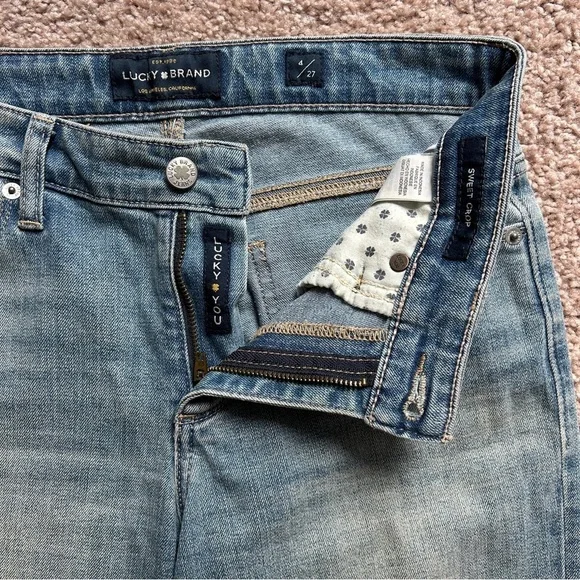 Lucky Brand Sweet Crop Medium Wash Distressed Jeans Size 4 - Picture 8 of 12